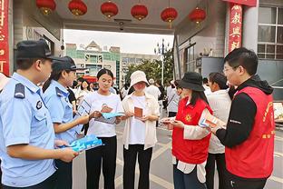 “你对得起我们吗”当事女球迷澄清：是对迈阿密不满，不是对梅西